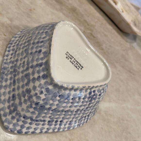 Ancora heart shaped pottery bowl Italy - Picture 10 of 10